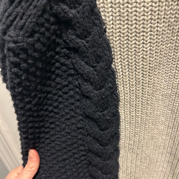 3.1 Phillip Lim Boxy Two Tone Sweater Sz M - Picture 7 of 8